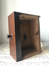 Load image into Gallery viewer, Small Vintage wooden Drawer