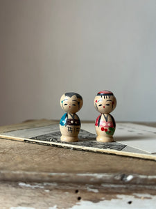 Pair of small Vintage Kokeshi Dolls