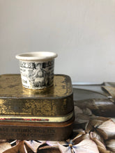 Load image into Gallery viewer, Antique Holloway’s Pot