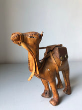 Load image into Gallery viewer, Vintage Leather Camel